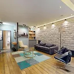 Bluestay 192 - Superbe Appartement A Paris